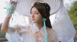 《逆水寒》素问cosplay-绝对领域