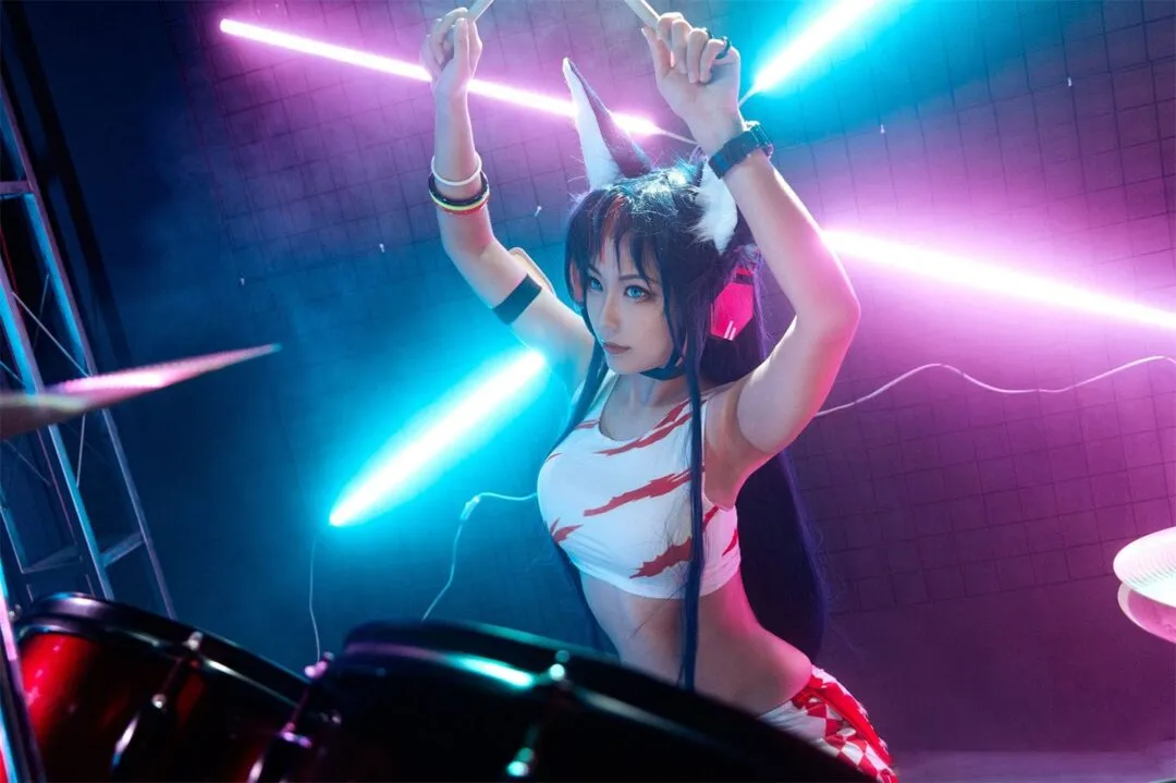 明日方舟-煌 爆裂菲林 cosplay-绝对领域