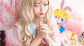 个人私影，粉色少女-绝对领域