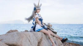 《万灵启源》独角兽圣cosplay-绝对领域