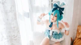 《初音未来》兔女郎cosplay-绝对领域
