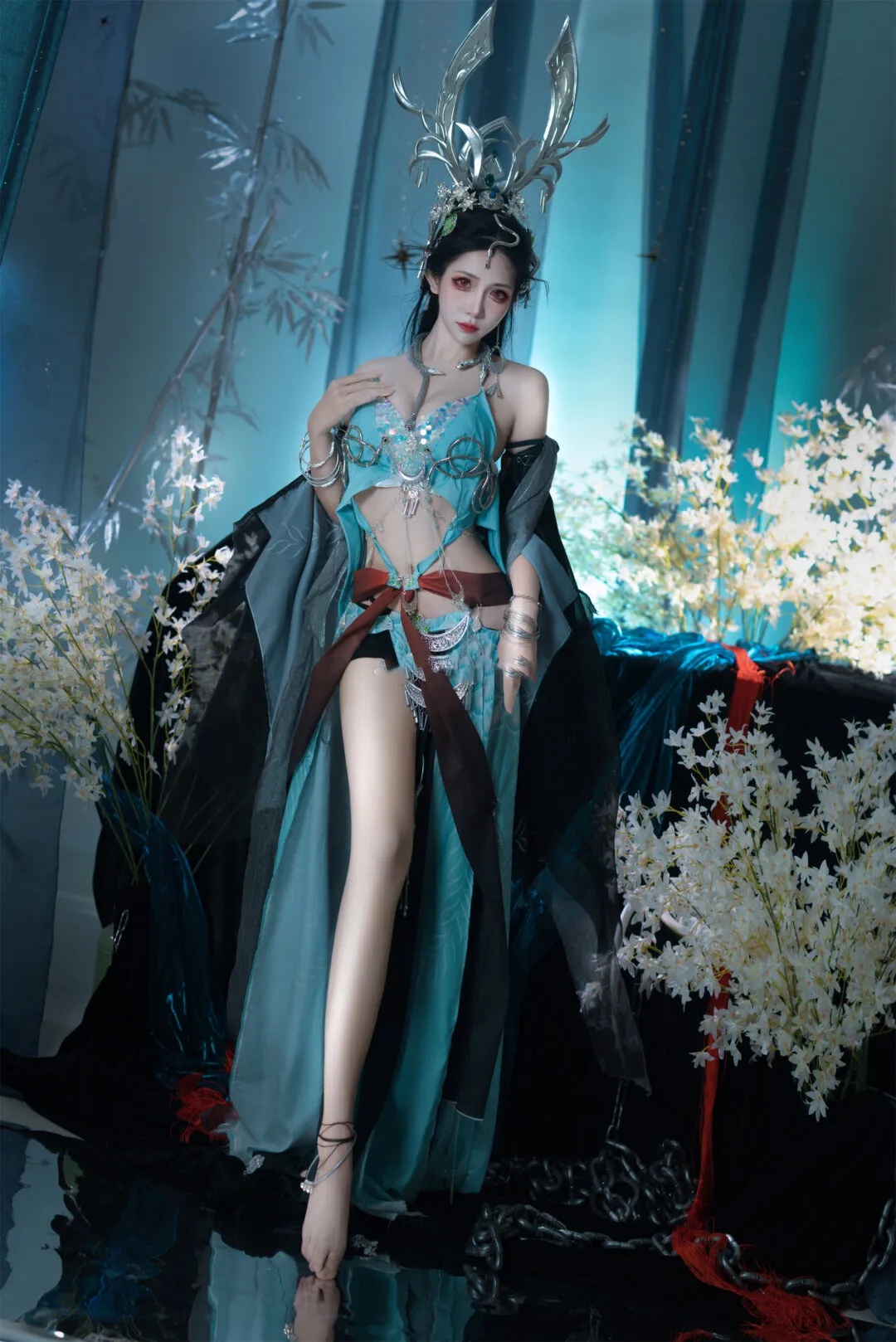 《逆水寒》巴蛇cosplay-绝对领域