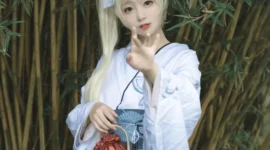 春日野穹和服白浴袍-绝对领域