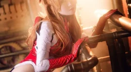 EVA明日香cosplay-绝对领域