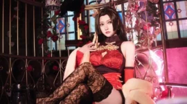 《海贼王》女帝cosplay-绝对领域