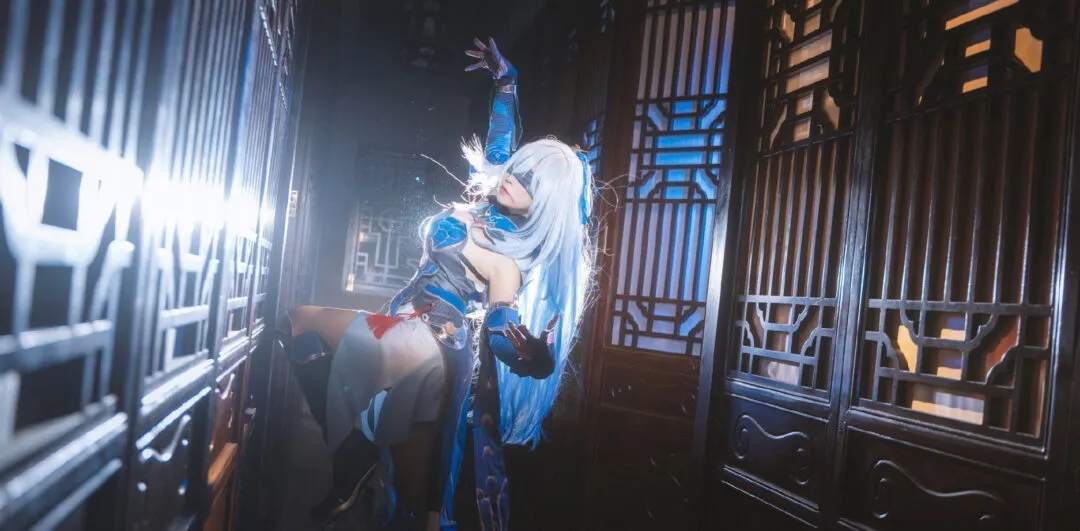 《崩坏：星穹铁道》镜流cosplay-11