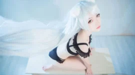 化物语 羽川翼cosplay-绝对领域