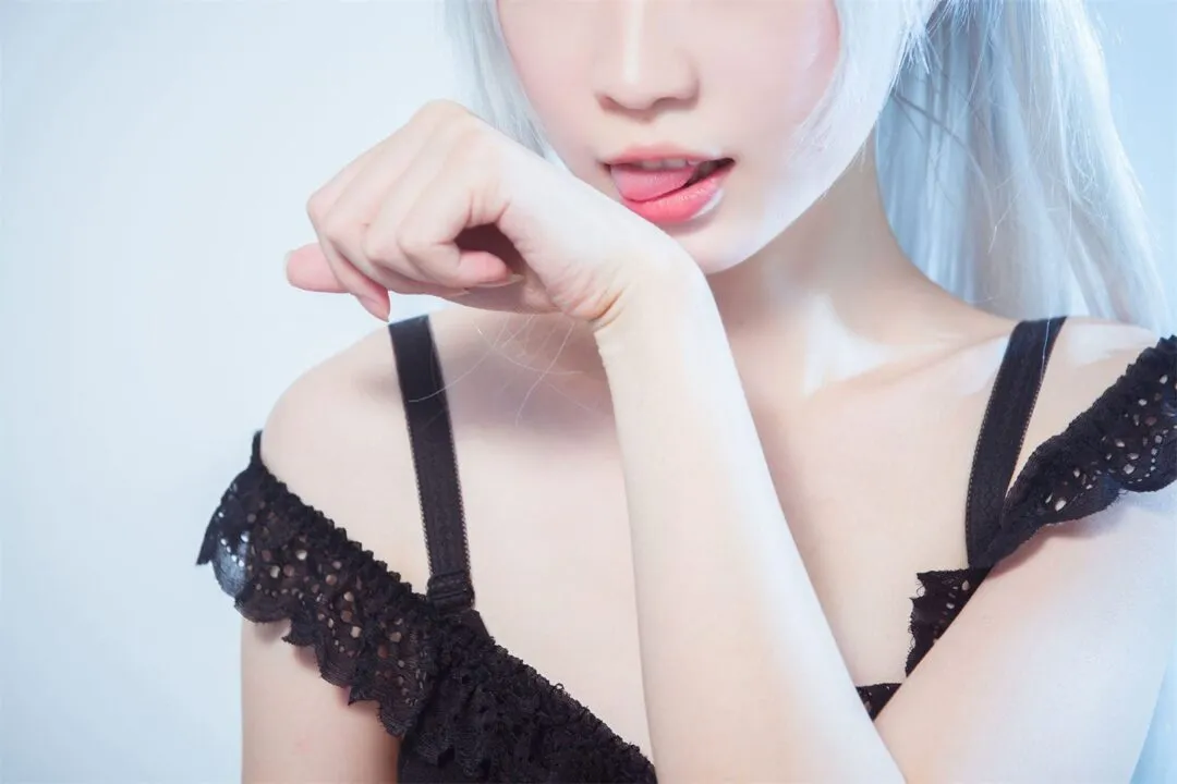 化物语 羽川翼cosplay-11
