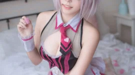 玛修情人节女仆cosplay-绝对领域