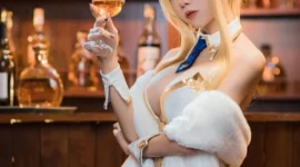 白枪呆cosplay-绝对领域