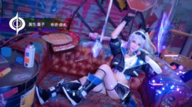《崩坏：星穹铁道》银狼cosplay-绝对领域