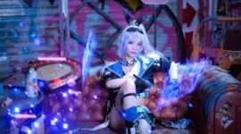 《崩坏：星穹铁道》银狼cosplay-绝对领域