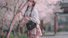 jk私影，拍过樱花的人-绝对领域