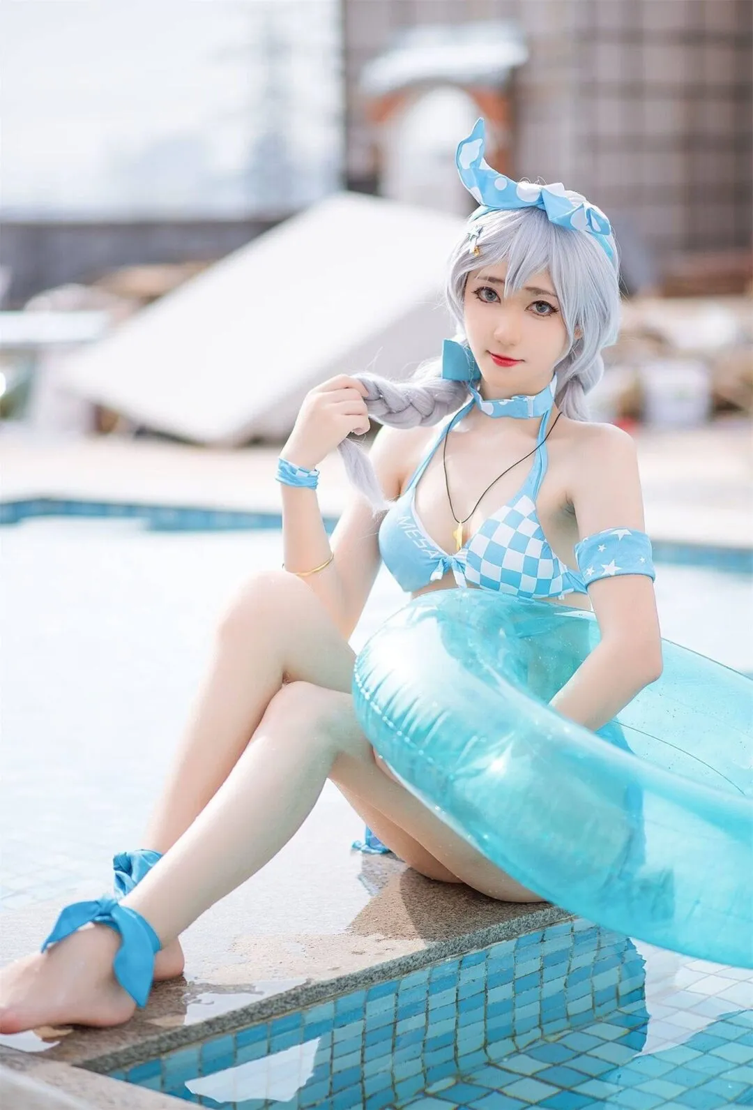琪亚娜泳装cosplay-绝对领域