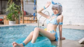琪亚娜泳装cosplay-绝对领域