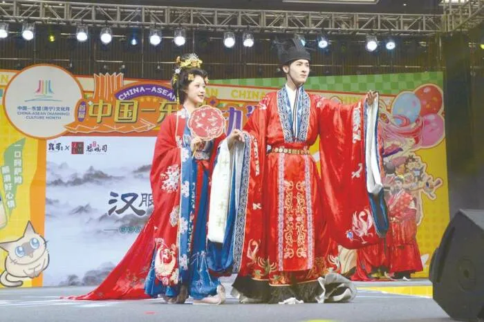 首届中国—东盟（南宁）动漫展吸引众多动漫爱好者集聚邕城-绝对领域