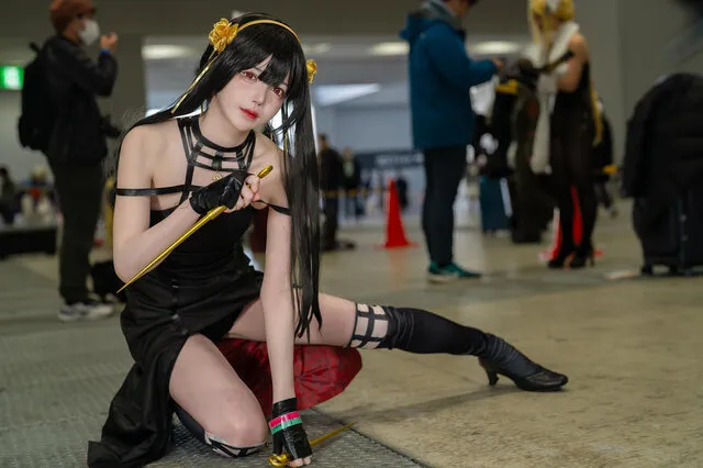 [Cosplay] Comiket上发现的《SPY×FAMILY》里的夜小姐看起来很正宗！美丽的风格层与柔软的姿势，Shiratsuki An [10 张]-绝对领域
