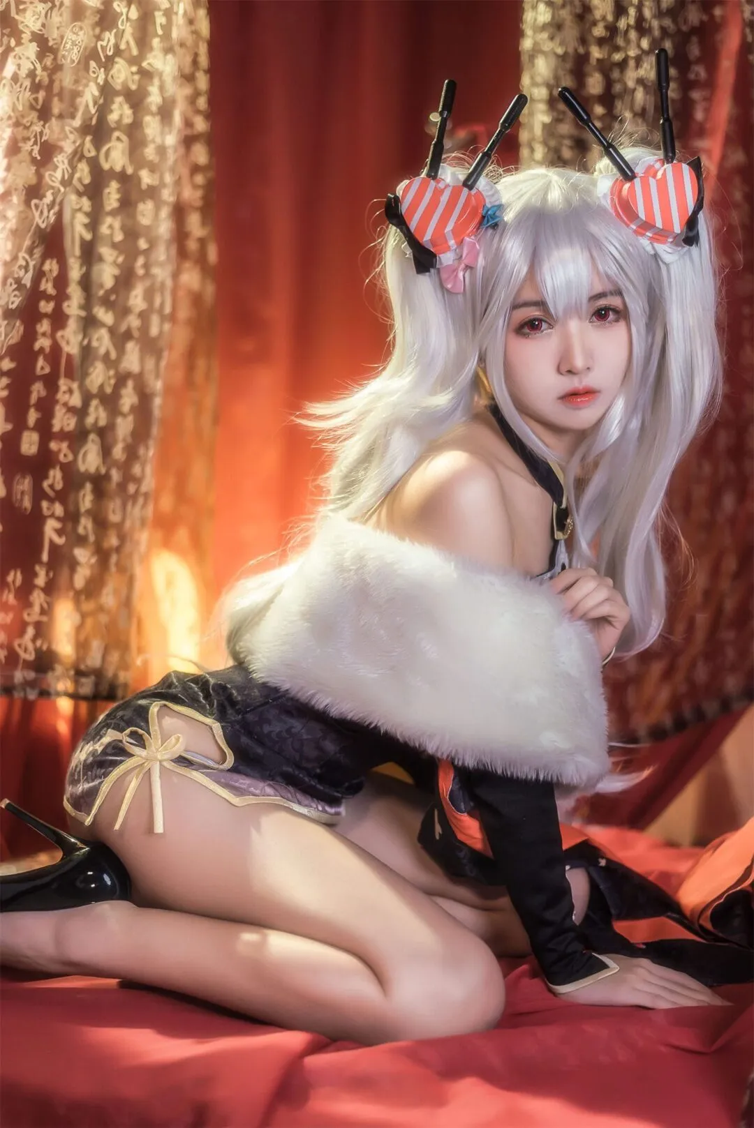 《碧蓝华裳》吸血鬼cosplay-绝对领域