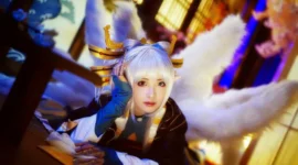 二次元少女cosplay洛天依-绝对领域