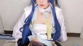 《明日方舟》 令 cosplay-绝对领域