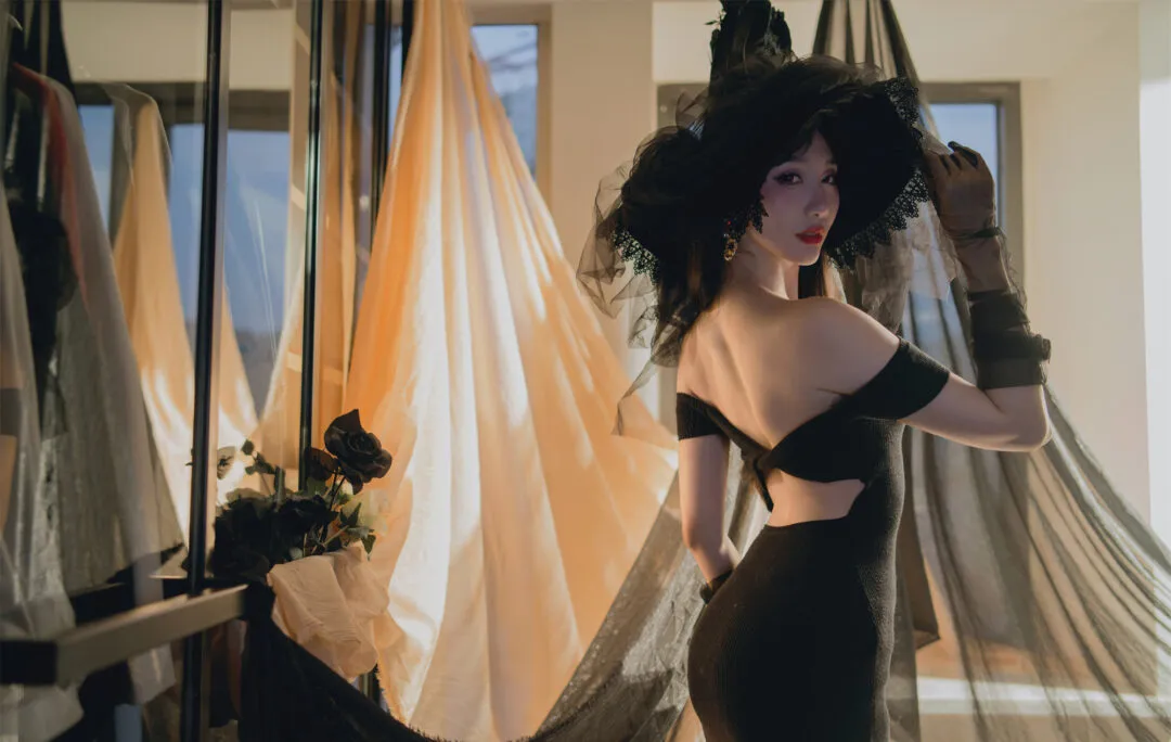 《你的电子女友》写真-绝对领域