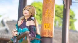 《崩坏:星穹铁道》青雀cosplay-绝对领域