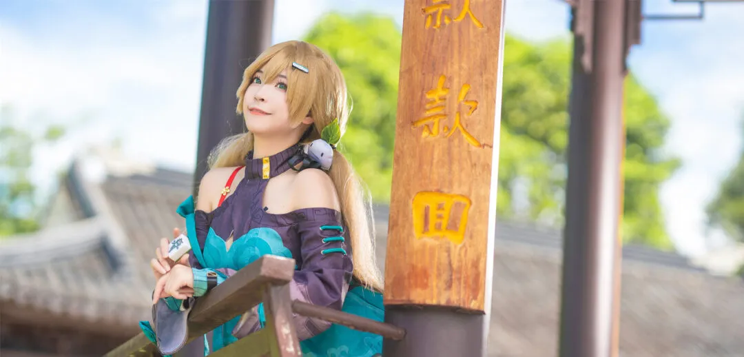 《崩坏:星穹铁道》青雀cosplay-绝对领域