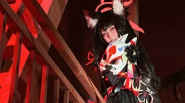 《蔚蓝档案》狐坂若藻cosplay-绝对领域