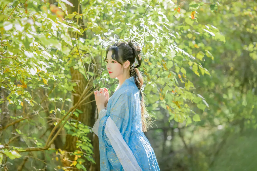 云梦泽汉服-绝对领域
