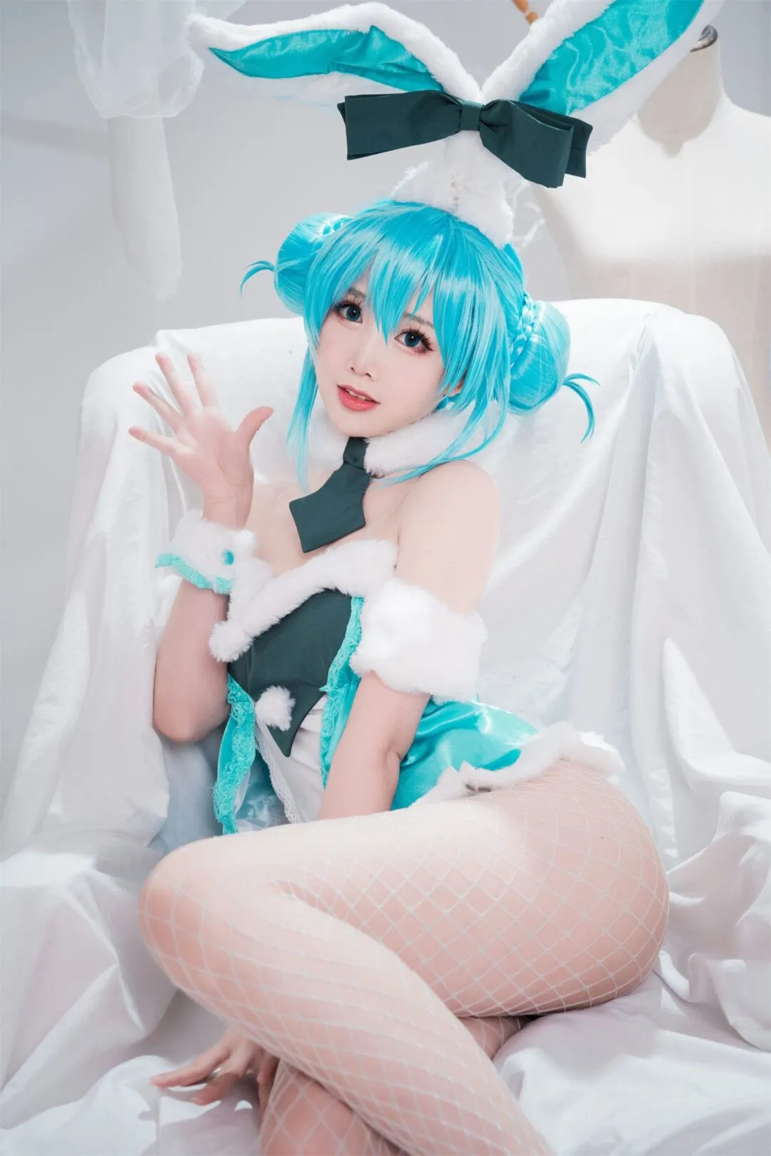 初音未来兔女郎cosplay-绝对领域