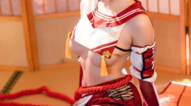 碧蓝航线春日椿cos——奶盖美胸翘臀性感大长腿-绝对领域