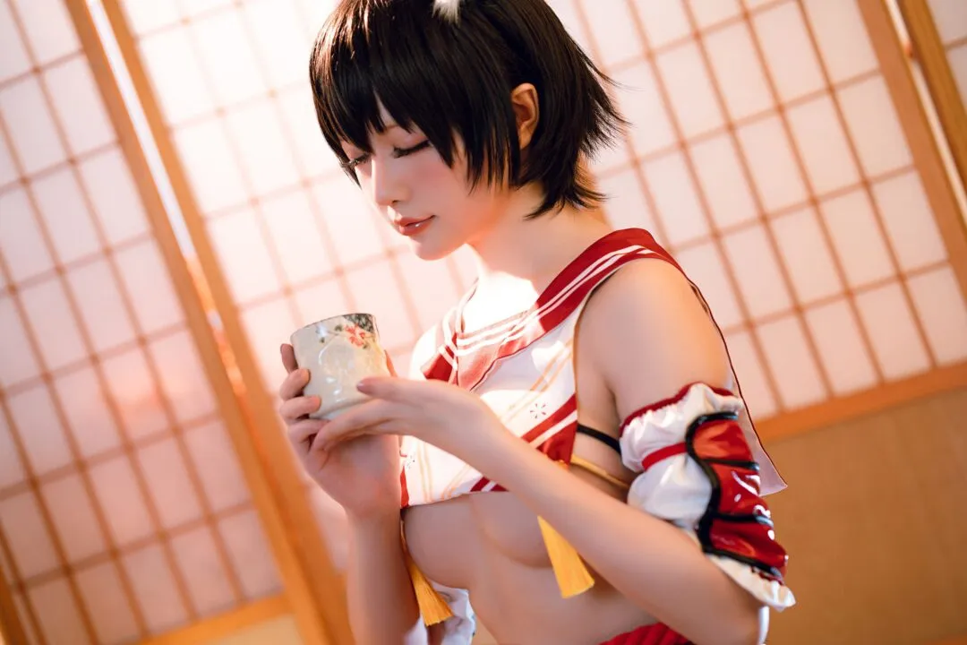 碧蓝航线春日椿cos——奶盖美胸翘臀性感大长腿-11