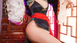 巨乳美少女僵尸性感私房写真-绝对领域