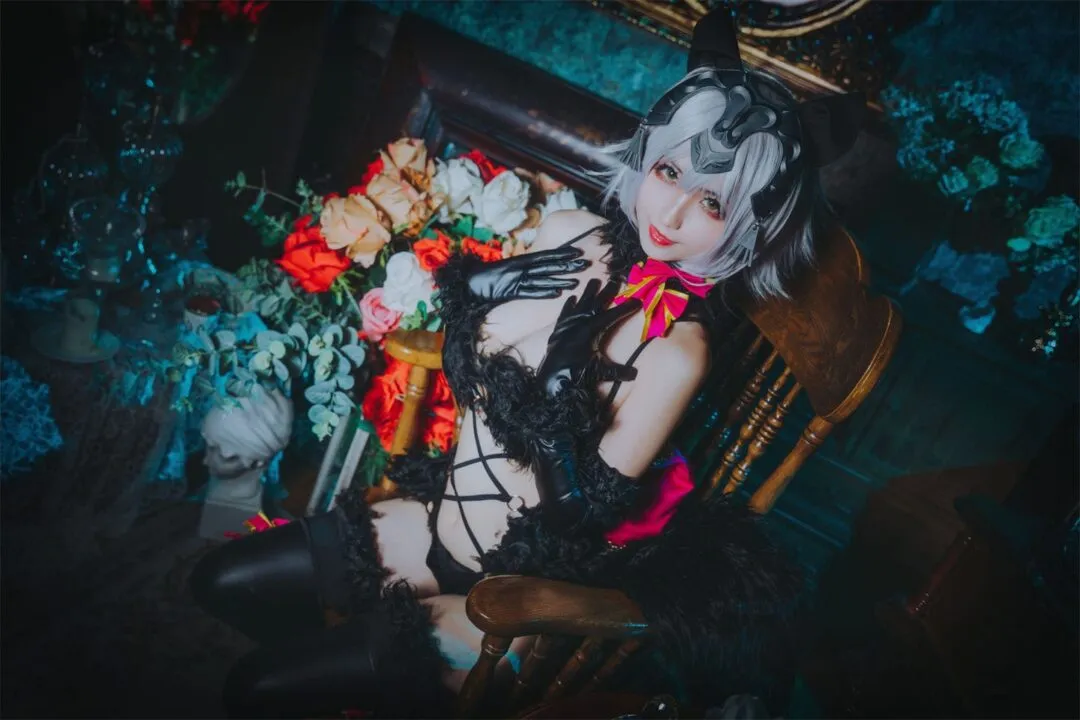 黑色贞德cosplay-绝对领域