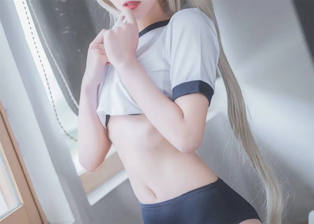 春日野穹体操服cosplay-绝对领域
