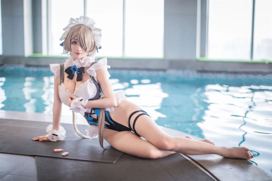 崩坏3丽塔cosplay-绝对领域