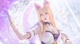《英雄联盟》阿狸cosplay-绝对领域