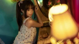 《红格子》少女诱惑写真-绝对领域