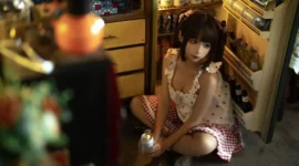 《红格子》少女诱惑写真-绝对领域
