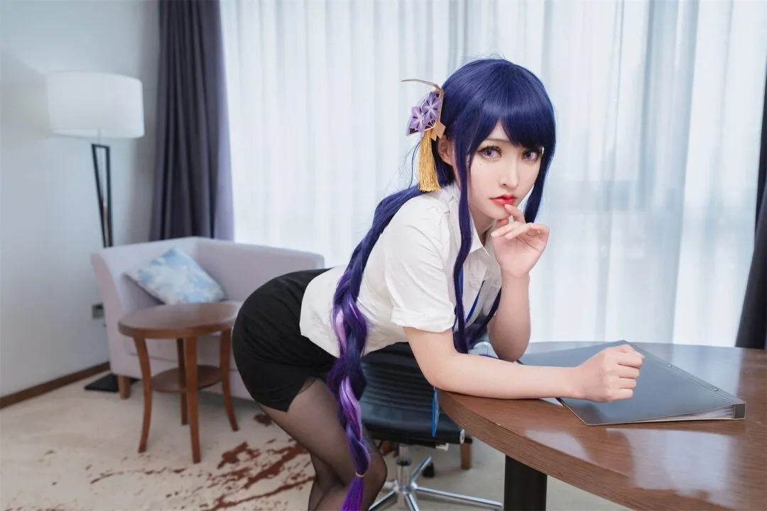 《原神》雷电将军cosplay-绝对领域