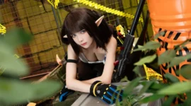 《明日方舟》森蚺cosplay-绝对领域