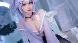 《少女前线:云图计划》芙洛伦cosplay-绝对领域