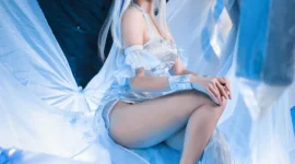 《Re：从零开始的异世界生活》爱蜜莉雅 cosplay-绝对领域
