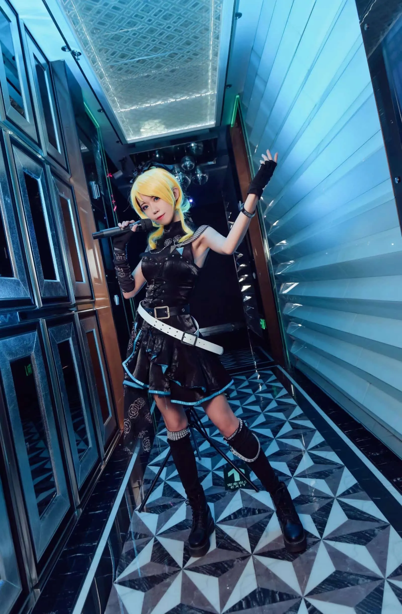 lovelive 绘里摇滚觉醒cosplay-绝对领域