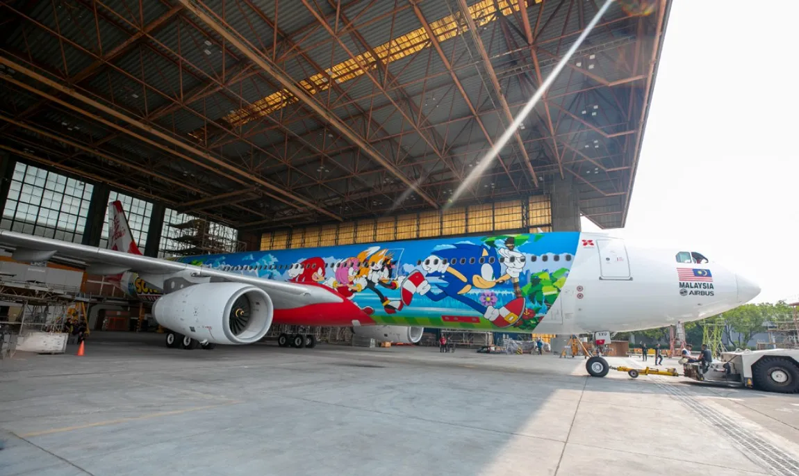 AirAsia 宣布推出《音速小子》《女神异闻录5》特别涂装飞机-绝对领域