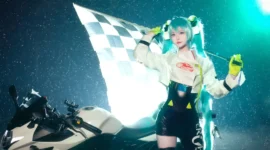 初音未来 赛车服 cosplay-绝对领域