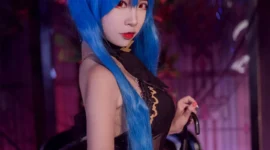 初音未来2cosplay-绝对领域