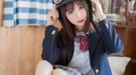 私影，日常制服图-绝对领域