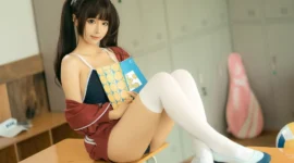 《课间》写真-绝对领域