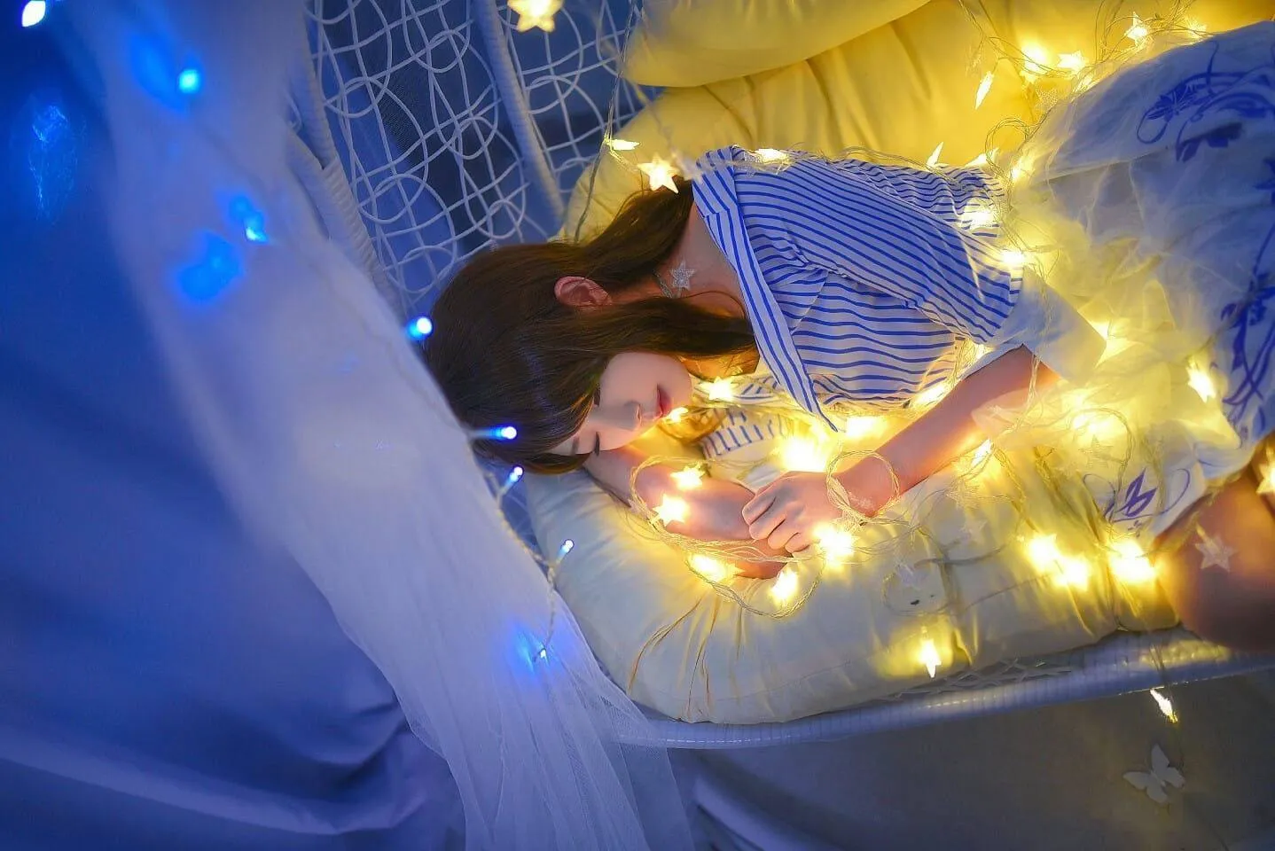 恋与制作人 女主cosplay-绝对领域